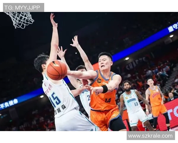 2018年辽宁男篮与上海男篮激战回顾:巅峰对决的精彩瞬间与战术分析 2018年辽宁男篮与上海男篮激战回顾:巅峰对决的精彩瞬间与战术分析